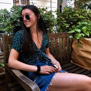 Meet your Posher, Amy